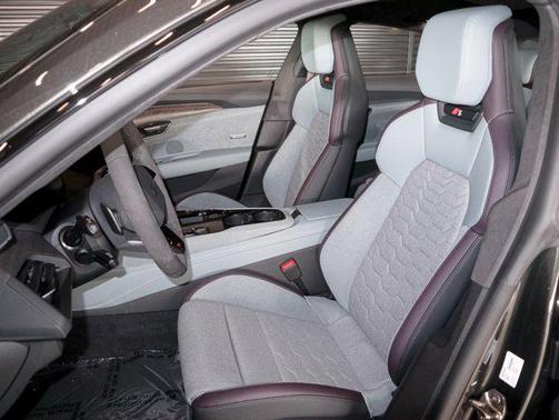 2025 Audi S e-tron GT Premium Plus