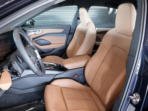 2026 Audi A6 Premium Plus quattro S tronic