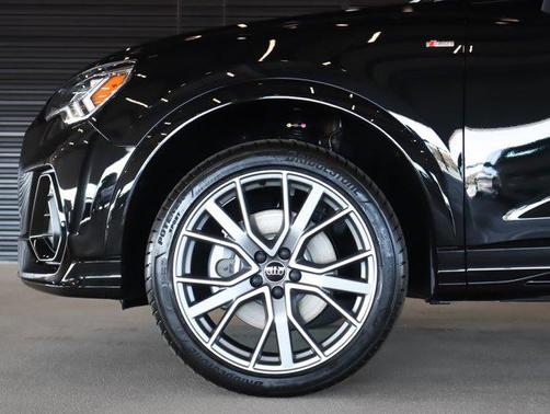 2025 Audi Q3 45 S line Premium Plus