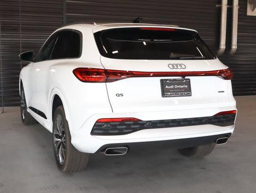 2025 Audi Q5 Premium Plus