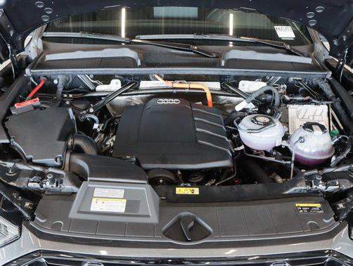2025 Audi Q5 55 S line Premium Plus