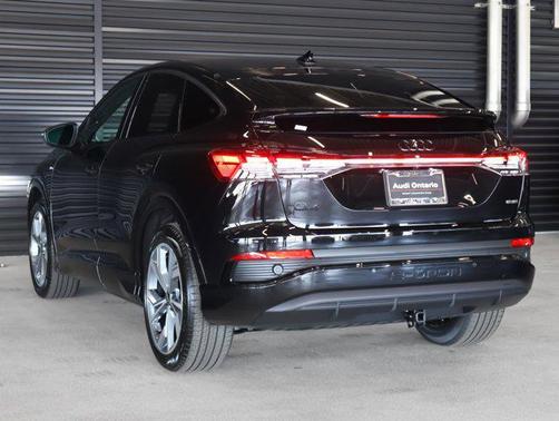 2025 Audi Q4 e-tron Sportback Premium 55 quattro
