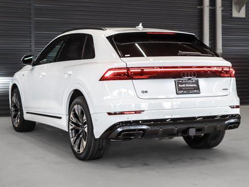 2026 Audi Q8 55 Premium Plus