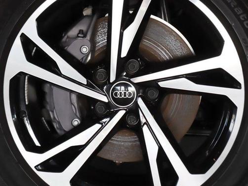 2023 Audi e-tron GT Premium Plus quattro