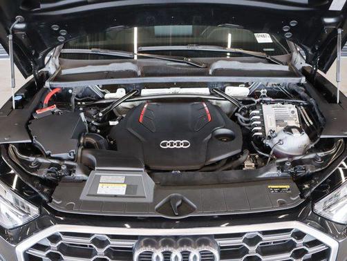 2024 Audi SQ5 3.0T Premium Plus