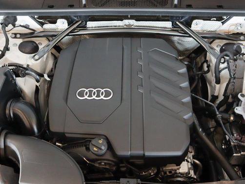 2025 Audi Q5 45 S line Premium Plus