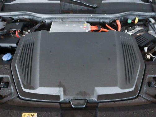 2022 Audi e-tron Sportback S line Premium
