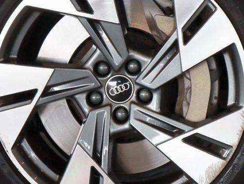 2022 Audi e-tron Sportback S line Premium