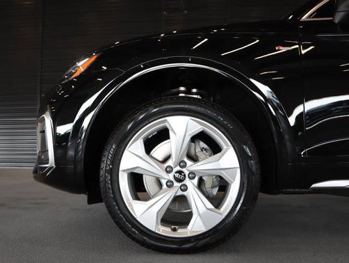 2025 Audi Q5 45 S line Premium Plus
