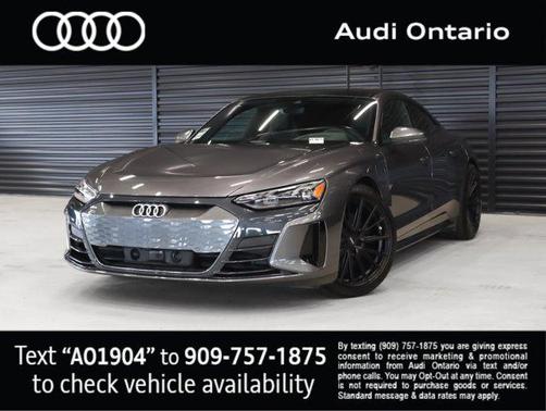 2023 Audi e-tron GT Premium Plus quattro