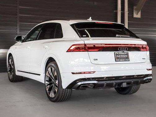 2026 Audi Q8 55 Premium Plus