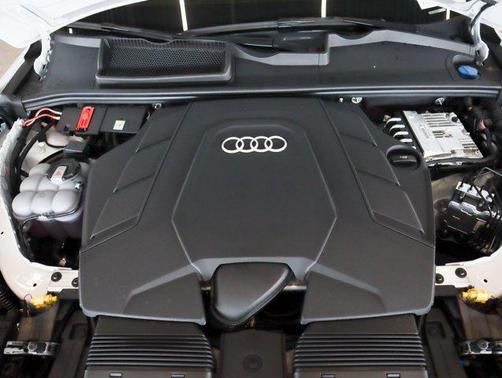 2025 Audi Q7 55 Prestige