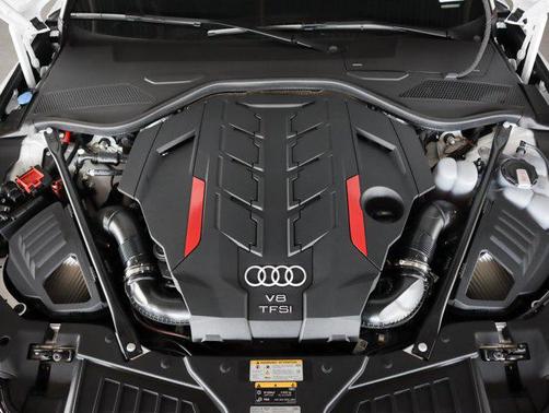 2025 Audi S8 4.0T