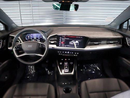 2024 Audi Q4 e-tron Premium Plus 55 quattro