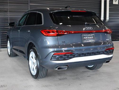 Tambora Gray 2025 Audi Q5 Premium Plus TFSI quattro S tronic