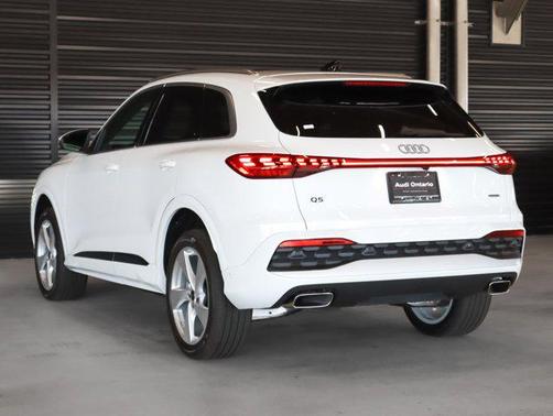 2025 Audi Q5 Premium Plus