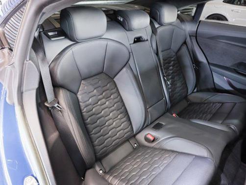 2023 Audi RS e-tron GT quattro