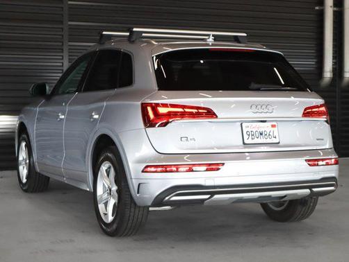 2022 Audi Q5 40 Premium