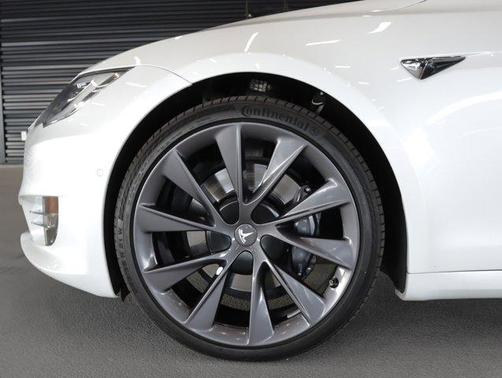 2019 Tesla Model S Long Range