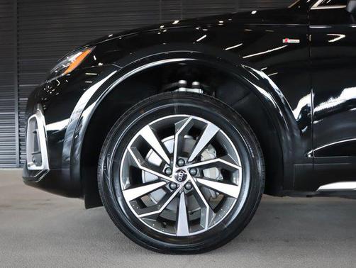 2023 Audi Q5 45 S line Premium Plus