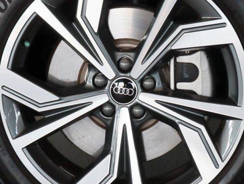 2024 Audi Q4 e-tron Sportback Premium Plus 50 quattro