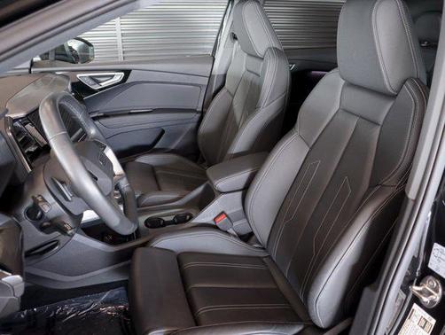 2024 Audi Q4 e-tron Sportback Premium Plus 50 quattro