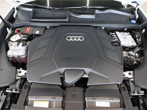 2026 Audi Q8 55 Prestige