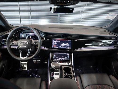 2026 Audi Q8 55 Prestige