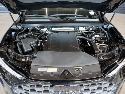 2025 Audi Q5 Prestige TFSI quattro S tronic