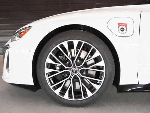 2025 Audi S e-tron GT Premium Plus