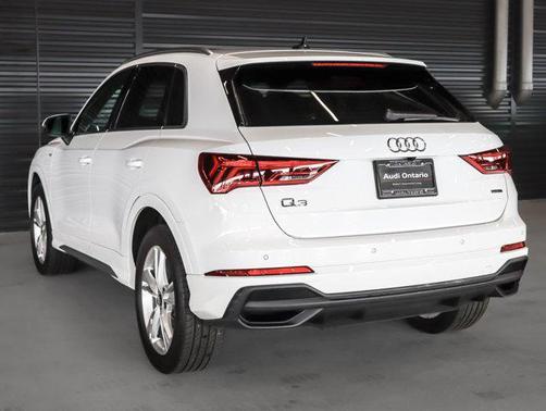 2023 Audi Q3 45 S line Premium Plus
