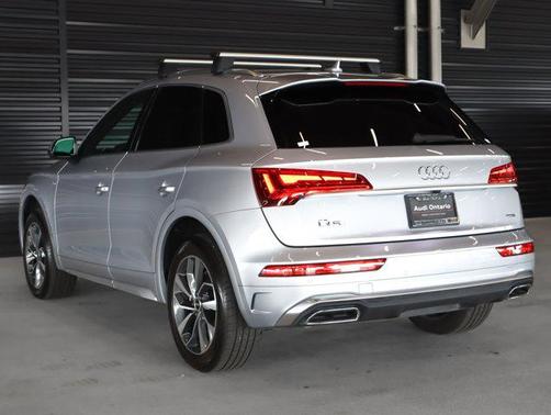 2022 Audi Q5 45 S line Premium Plus