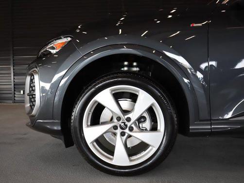 2025 Audi Q5 Sportback Premium Plus
