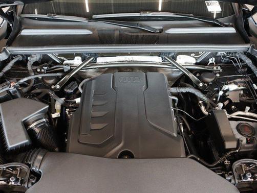 2025 Audi Q5 Premium Plus TFSI quattro S tronic