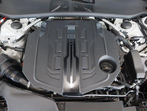 2026 Audi A6 Premium Plus quattro S tronic