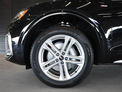 2025 Audi Q5 55 S line Premium Plus