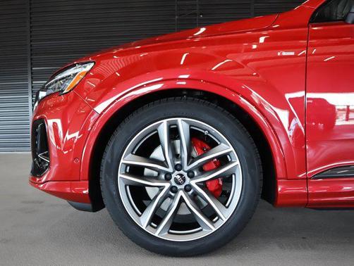 2026 Audi Q7 55 Prestige