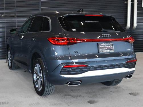 2025 Audi Q5 Premium