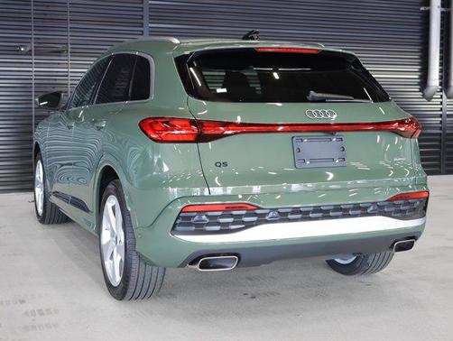 2025 Audi Q5 Prestige TFSI quattro S tronic