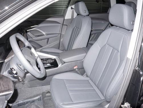 2025 Audi Q5 Premium