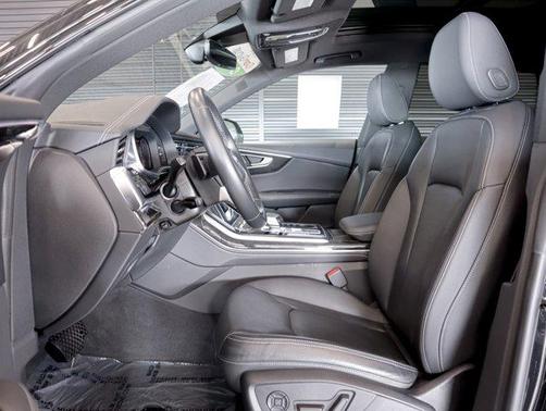 2023 Audi Q8 55 Premium Plus