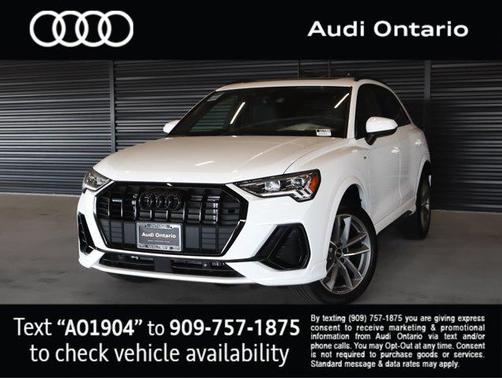 2025 Audi Q3 Premium 45 TFSI S line quattro Tiptronic
