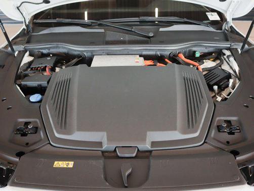 2021 Audi e-tron Premium Plus