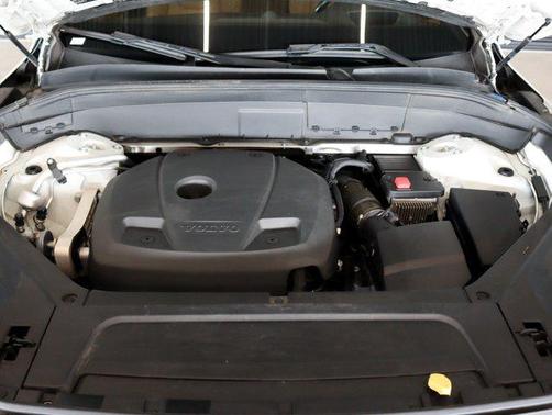 2019 Volvo XC90 T6 Inscription