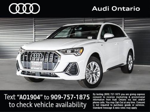 2025 Audi Q3 Premium 45 TFSI S line quattro Tiptronic