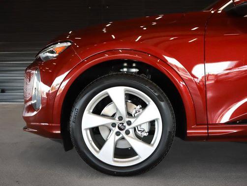 2025 Audi Q5 Prestige TFSI quattro S tronic