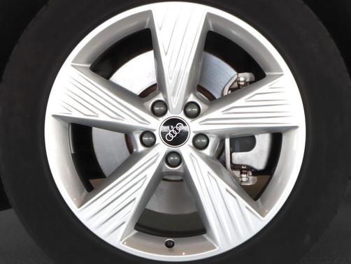 Glacier White Metallic 2023 Audi Q4 e-tron Premium Plus 50 quattro