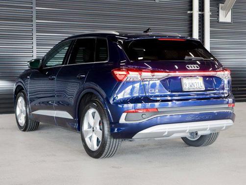 2024 Audi Q4 e-tron Premium Plus 50 quattro