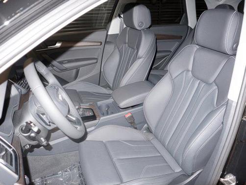 2025 Audi Q5 55 S line Premium Plus