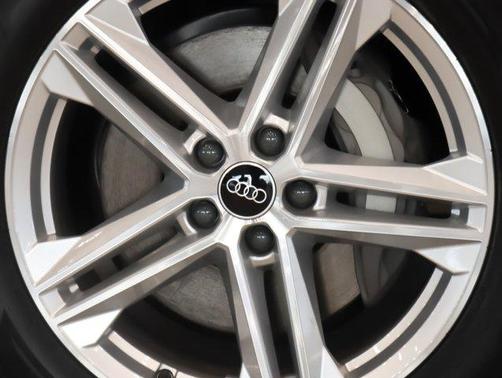 2025 Audi Q5 55 S line Premium Plus